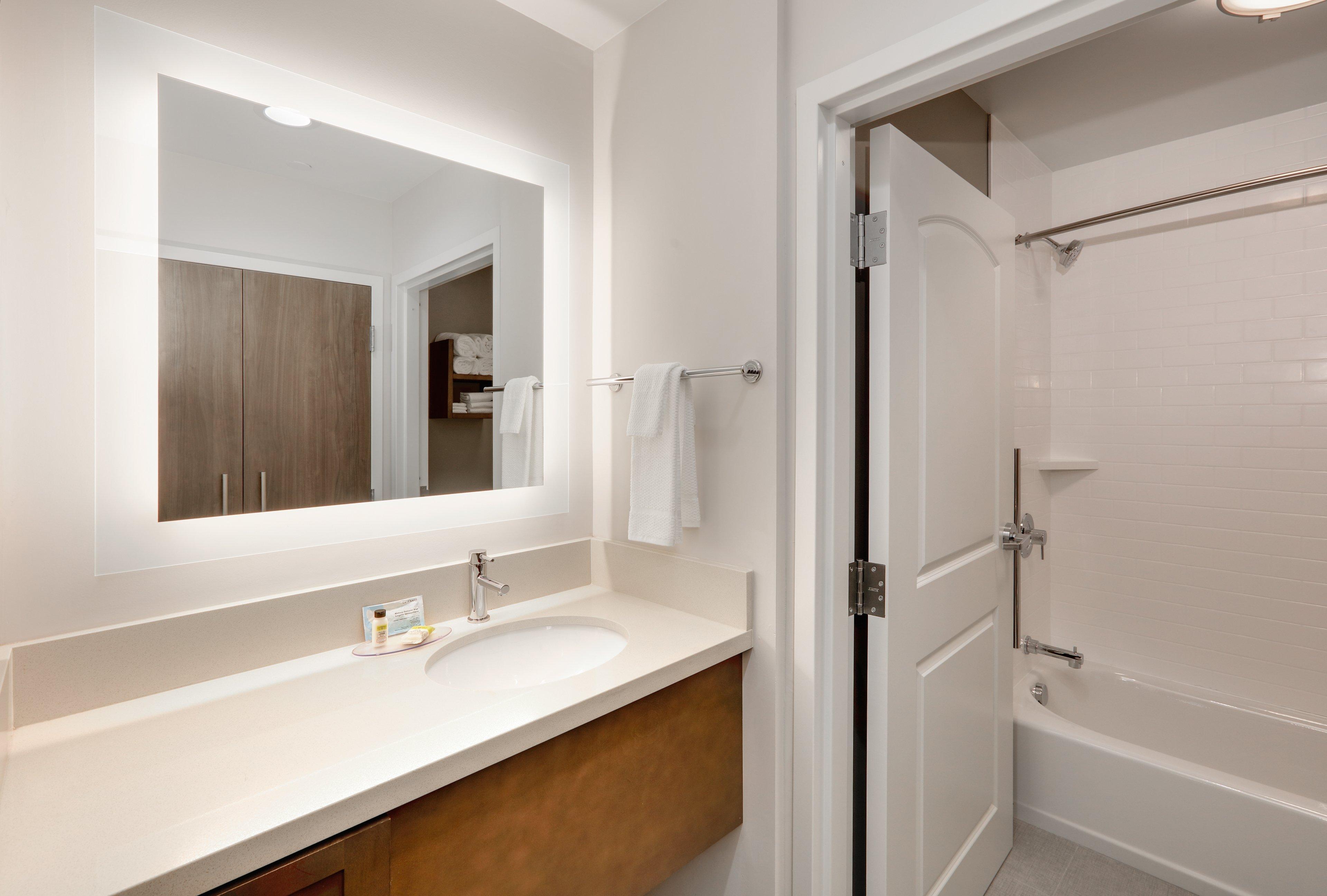 Staybridge Suites - Oklahoma City - Downtown By Ihg Bagian luar foto